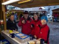 01 Bevor es losgeht muss der Gluehwein noch gekostet werden